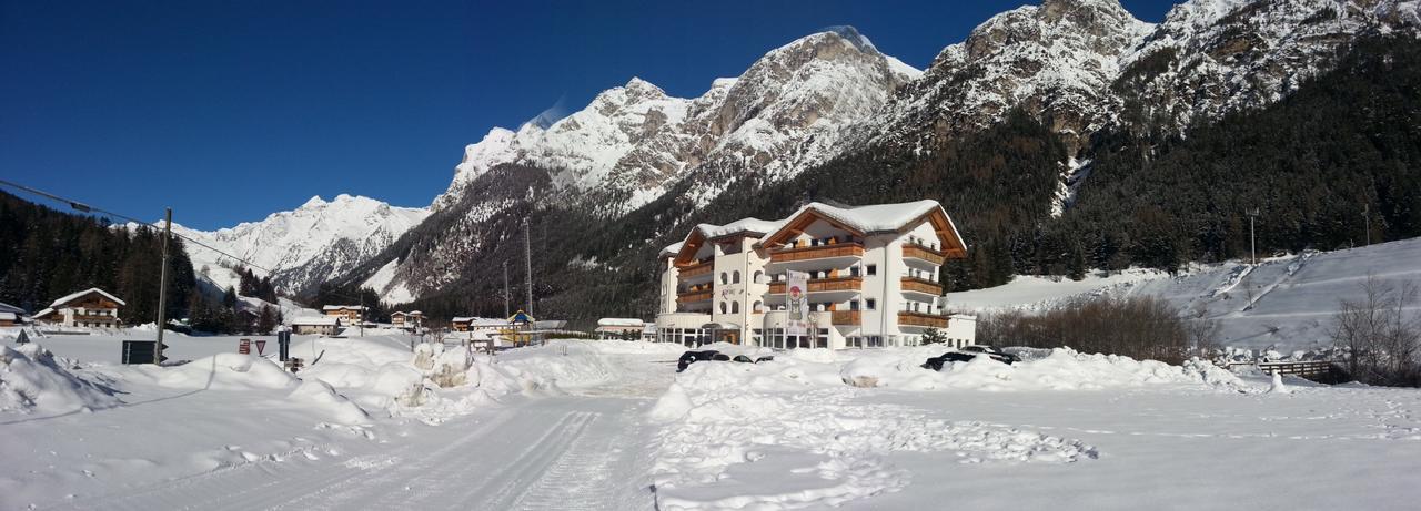 Hotel Alpin Colle Isarco Dış mekan fotoğraf